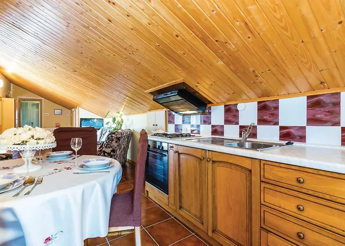 Appartement In Novi Vinodolski